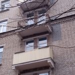 Остекление балкона Москве на улице маршала Неделина